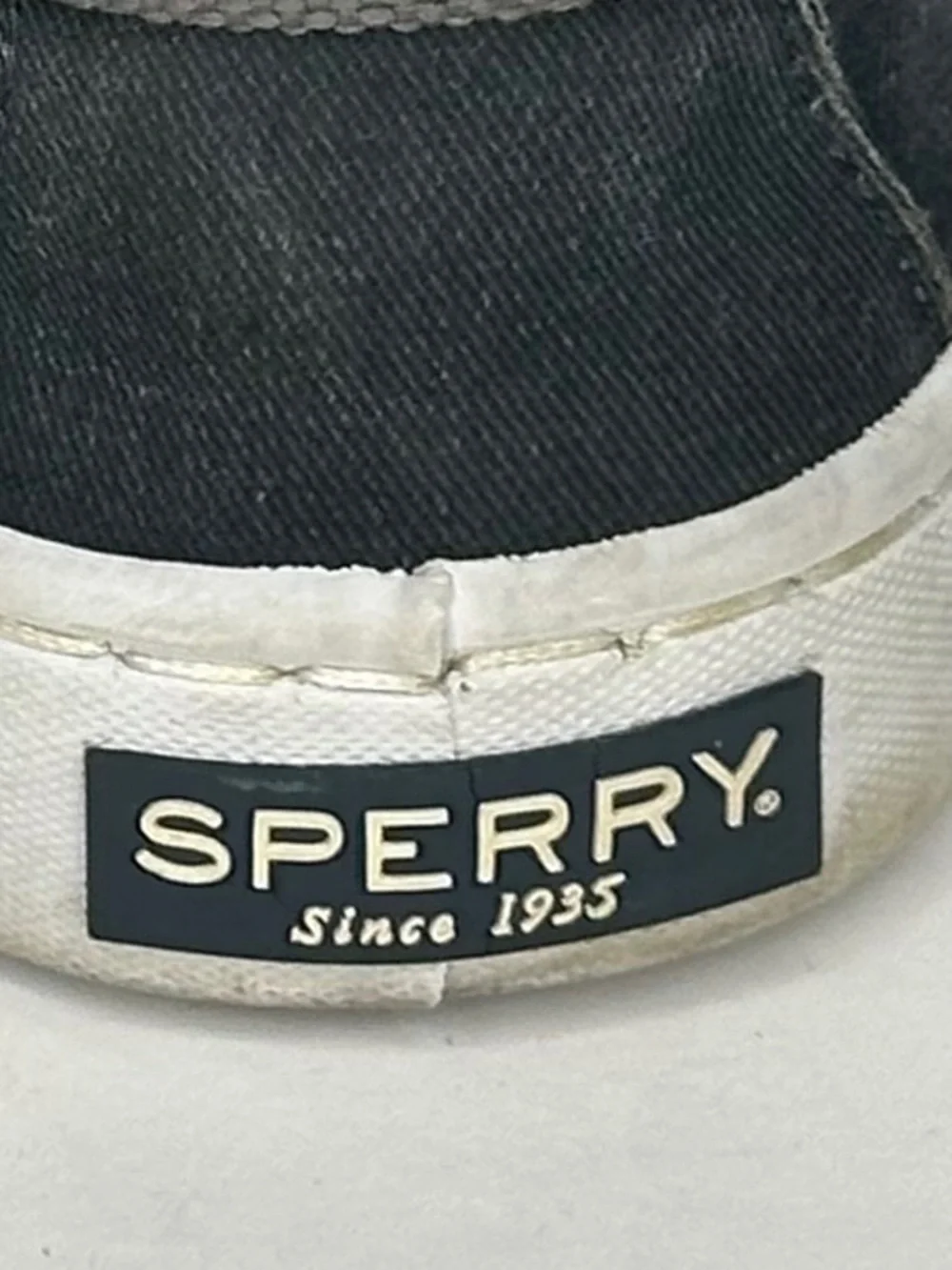 Sperry Two Eye Navy and Gray Boat Shoes Top Siders Canvas Sz 9.5